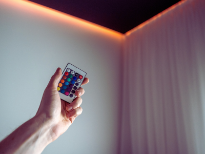 Полный гайд по аксессуарам для LED лент: от выбора профиля до управления яркостью