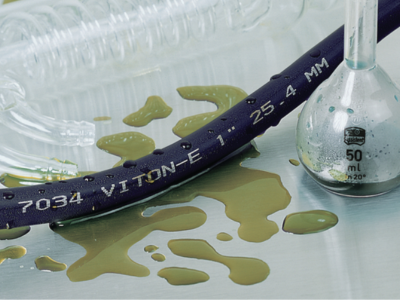 Де застосовуються гумоподібні термозбіжні трубки Viton і чому