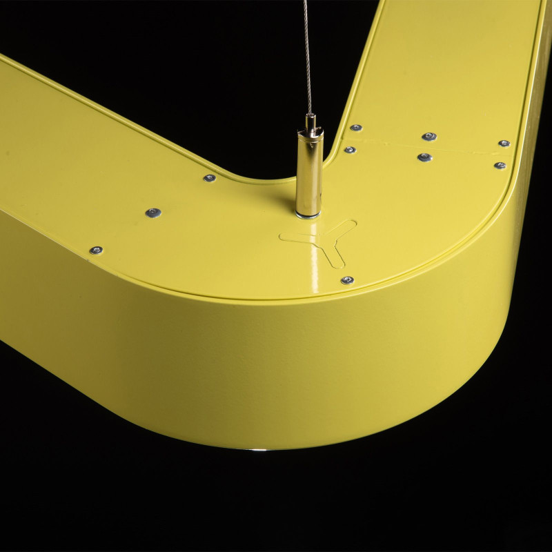 Трикутний світлодіодний світильник TRIANGLE-R-800-S