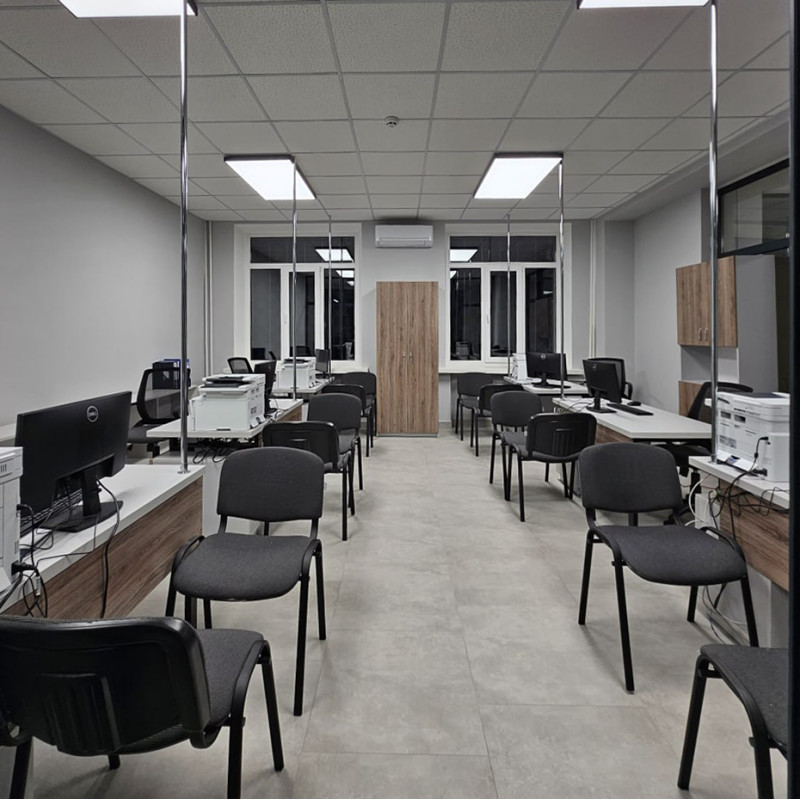 Прямокутний світлодіодний світильник ARMLINE-600x1200-S