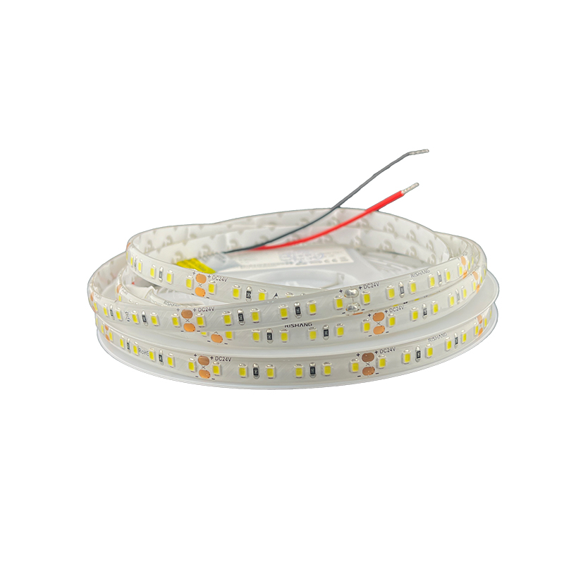 Світлодіодна стрічка 2835-120-IP65-CWd-8-24 RV68C0TC-A 6500K
