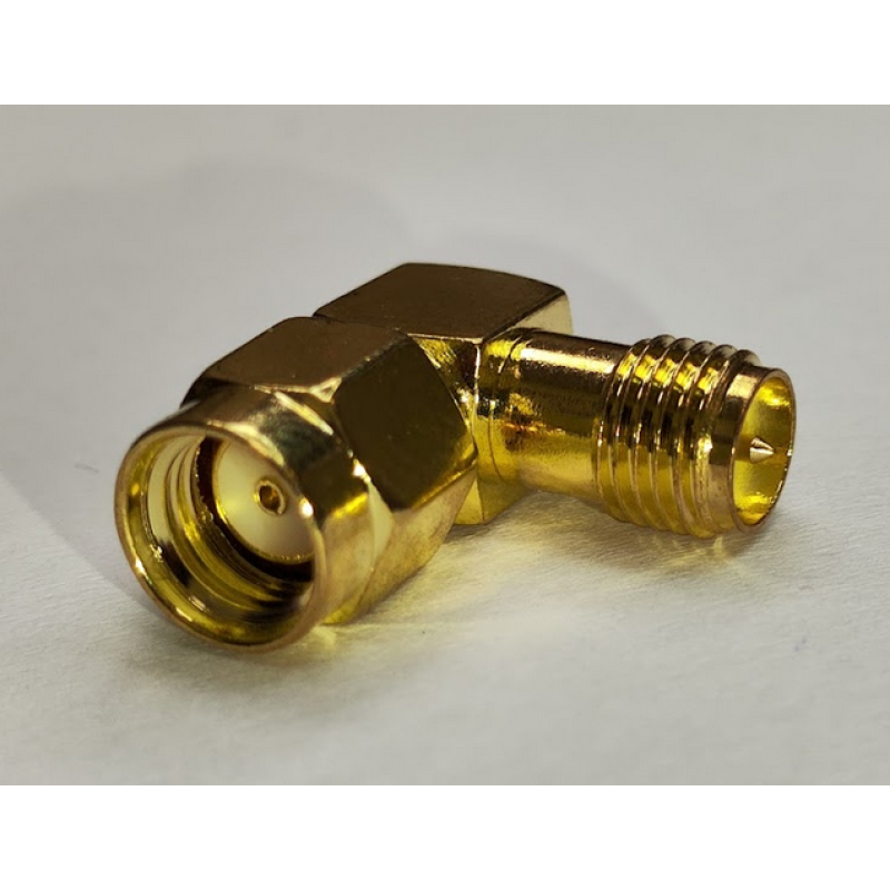 Прохідний кутовий адаптер RP SMA> SMA, штекер-гніздо