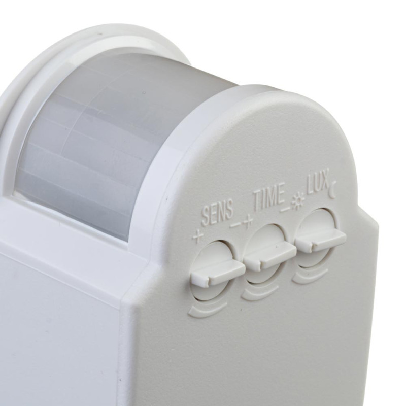 #02/1 - Датчик движения арматурный накладной белый 180°, IP44, макс.1200Вт, 10-2000 lux