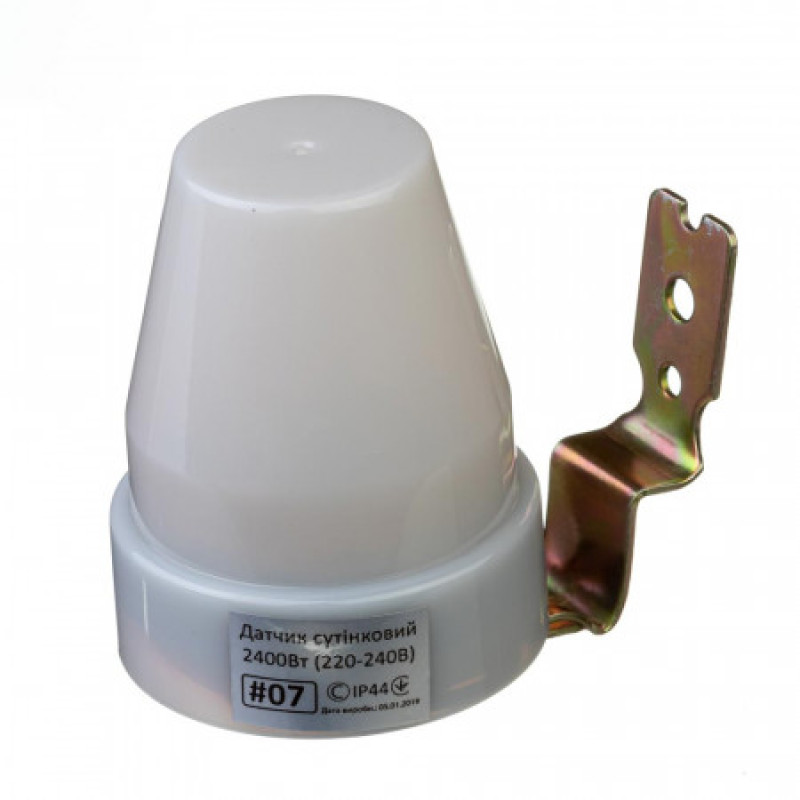 #07 - Фотореле сутінкове (день-ніч) накладний 2400 Вт, IP44, 2-100 lux, колір - білий, AVT(КНР)