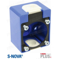 AC-106-0 - Коробка для монтажа на поверхность, серия P-Nova plus, IP44, для розеток с  квадр.фланцем