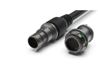 фото чёрных герметичных силовых соединителей