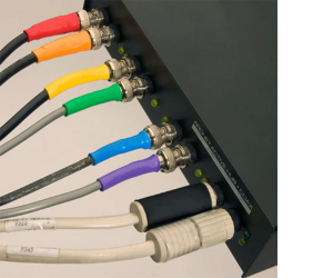 разноцветные термоусадки на кабелях