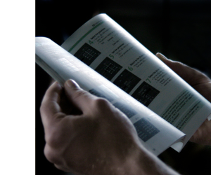 читання інструкції до техніки