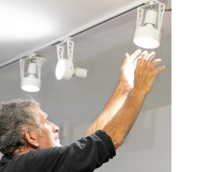 фото трекових лед світильників