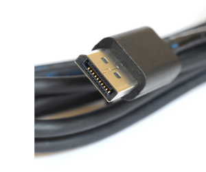 фото кабелю DisplayPort великим планом
